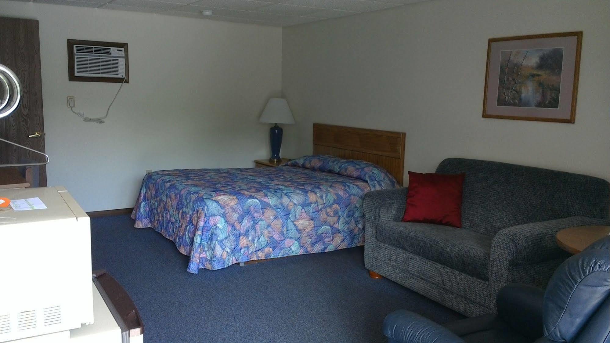 Brentwood Motor Inn Marquette Buitenkant foto