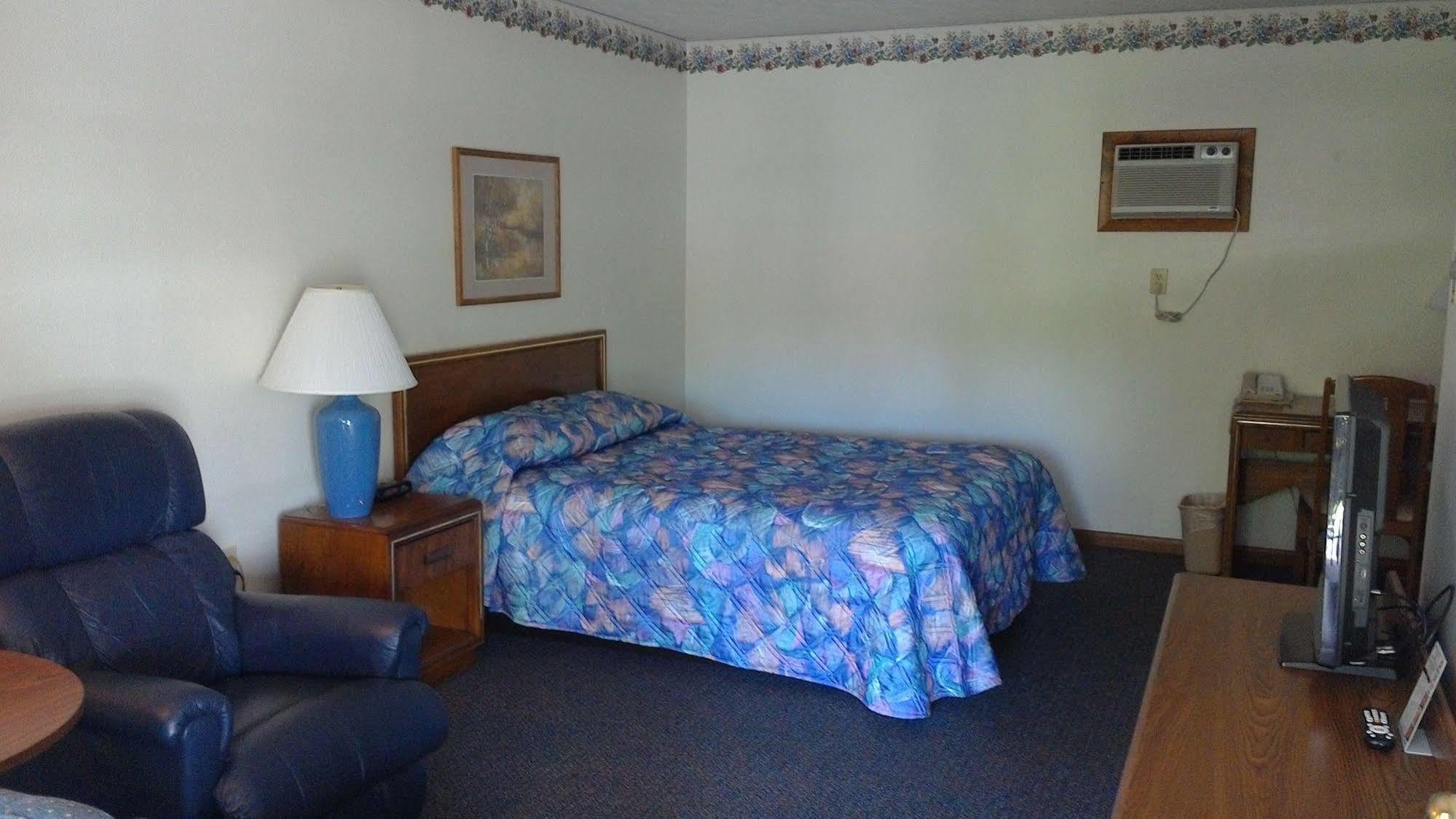 Brentwood Motor Inn Marquette Buitenkant foto
